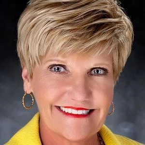 Betsy Price - Age, Height, Birthdate, Family, Wiki & More