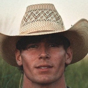 Jonah Prill - Age, Wiki, Birthdate, Bio, Networth, Family & More