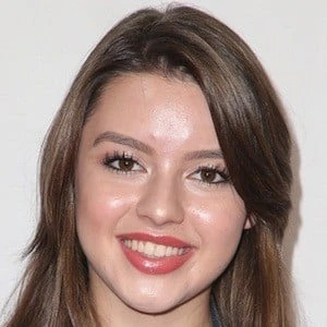 Fátima Ptacek - Networth, Bio, Birthdate, Age, Family & More