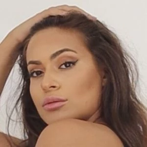 Chiara Pugliesi Biography