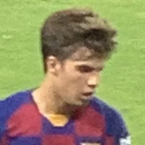 Riqui Puig - Date Of Birth, Bio, Birthdate, Parents, Networth & More