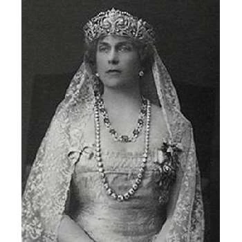 Queen Victoria Eugenia - Age, WIki, Birthday, Family, Networth & More