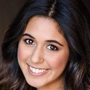 Maria Quezada - Age, Height, Birthdate, Family, Wiki & More