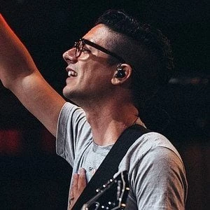 Chris Quilala Biography