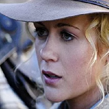 Rachael Carpani - Age, WIki, Birthday, Family, Networth & More