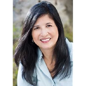 Rachel Acuna - Age, Bio, Birthdate, Family, Networth & More