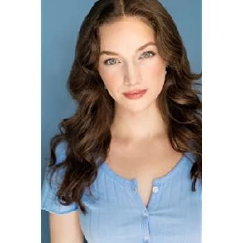 Rachel Comeau - Age, Bio, Birthdate, Family, Networth & More