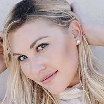 Rachelle Carson - Age, Bio, Birthdate, Family, Networth & More