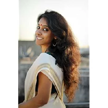 Radhika Prasidhha - Age, Bio, Birthdate, Family, Networth & More