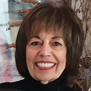 Nan Rae - Age, Wiki, Birthdate, Bio, Networth, Family & More