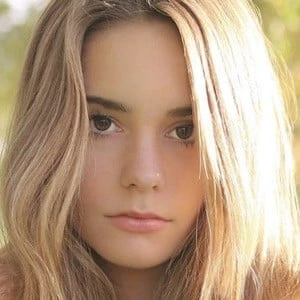 Makenzie Raine Biography