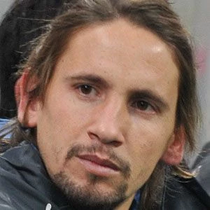 Gastón Ramírez Biography