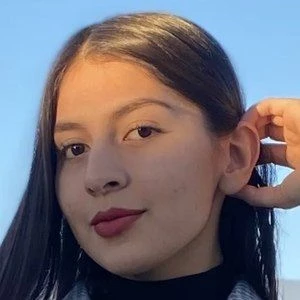 Lesly Ramirez - Parents, Networth, Bio, Birthdate, Family Wiki & More