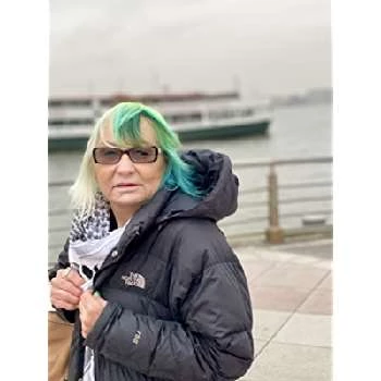 RaMona Fleetwood - Networth, Bio,Birthdate, Family, Wiki & More