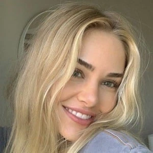 Michelle Randolph Biography