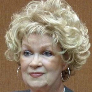 Sue Raney - Age, Wiki, Birthdate, Bio, Networth, Family & More