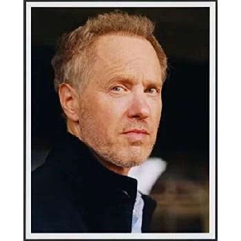 Raphael Sbarge Biography