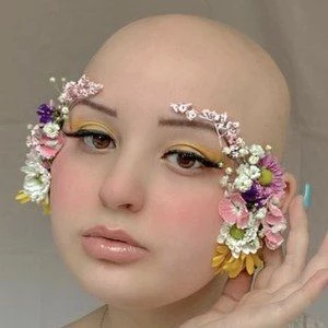 Raquel B. - Age, Bio, Birthdate, Family, Networth & More