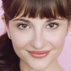 Allison Raskin Biography