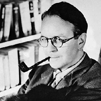 Raymond Chandler - Wiki, Bio, Networth, Birthdate, Family & More