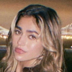 Rayna Vallandingham Biography