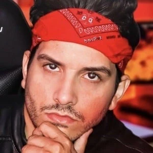 RB playing - Birthdate, Age, Family, Bio, Networth & More