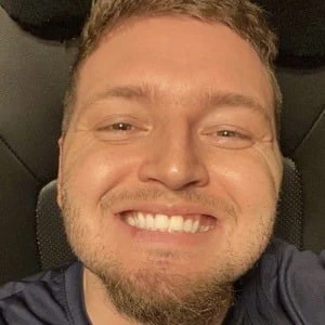 RBT - Family, Bio, Birthday, Family, Income & More