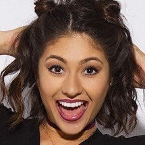 Savanna Read - Age, Bio, Career, Family, Wiki, Networth & More