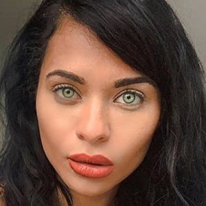 Amy Rebecca Biography