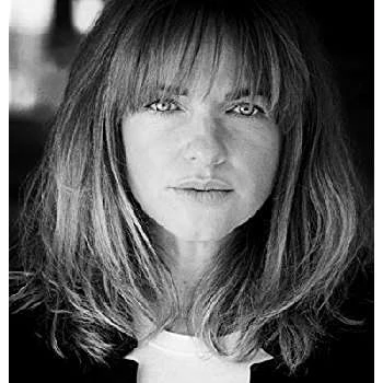 Rebecca McNamee - Age, Bio, Birthdate, Family, Networth & More