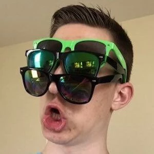 Red Raves - Bio, Networth, Family, Age, Birthdate & More