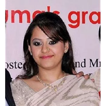 Rehnuma Tarannum - Age, Bio, Birthdate, Family, Networth & More