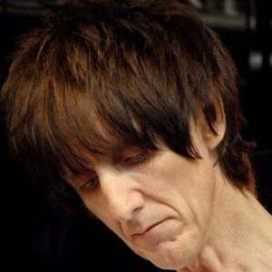 Vini Reilly - Family, Bio, Birthday, Family, Income & More