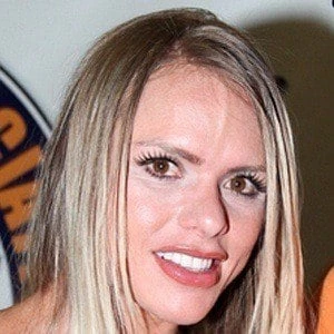 Larissa Reis Biography