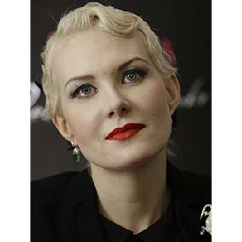 Renata Litvinova - Wiki, Bio, Birthdate, Networth, Family & More