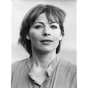 Renate Schroeter - Networth, Bio, Wiki, Family, Birthday, Networth & More