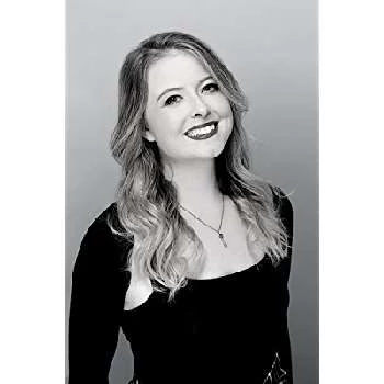 Renee April - Age, Bio, Birthdate, Family, Networth & More