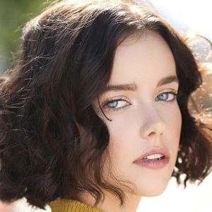 Maemae Renfrow - Networth, Bio, Birthdate, Age, Family & More