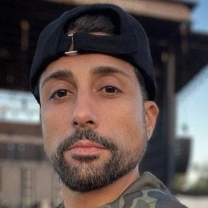 Renny - Networth, Biography, Birthdate, Family & More