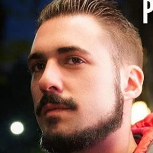 Álvaro Reyes - Height, Bio, Wiki, Family, Birthplace, Networth & More