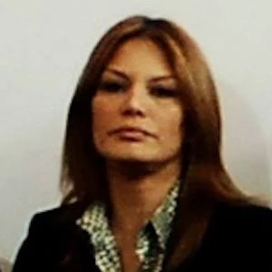 Ivonne Reyes Biography