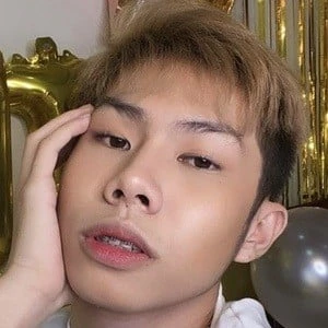 Reniel Reyes - Bio, Networth, Family, Age, Birthdate & More