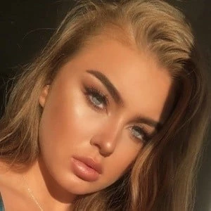 Courtney Reynolds Biography
