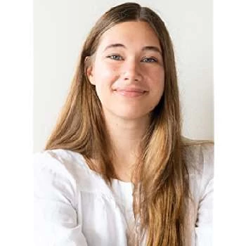 Rhianna Spooner - Age, Bio, Birthdate, Family, Networth & More