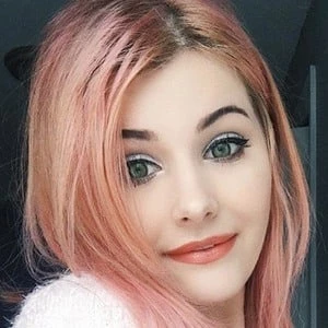 Rianna Care - Biography, Birthday, Wiki, Family, Networth & More