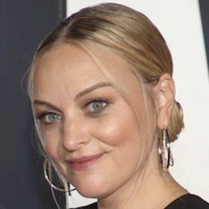 Angela Ribeiro - Family, Bio, Birthday, Family, Income & More