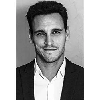 Ricard Sales - Age, Bio, Birthdate, Family, Networth & More