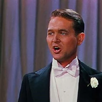 Richard Beavers - Family, Bio, Birthday, Family, Income & More