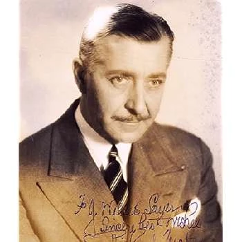 Richard Tucker - Family, Bio, Birthday, Family, Income & More