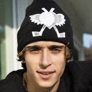 Josh Richards Biography
